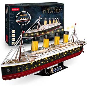 Cubicfun Titanic Model Kit | 7 Warm Light Strings | 2.8 Lbs