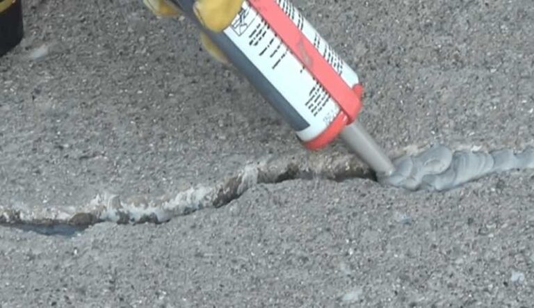 top-5-best-caulk-for-concrete-cracks-reviewed-by-an-expert